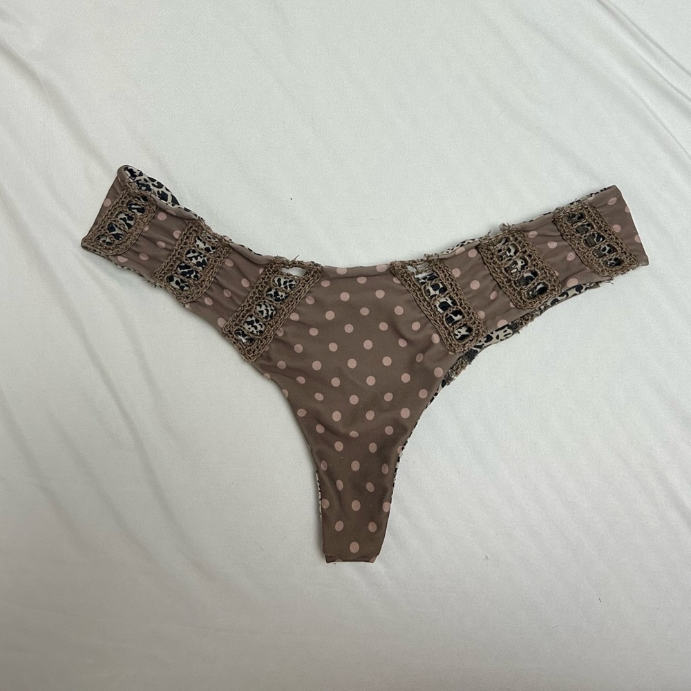 Acacia bikini bottom